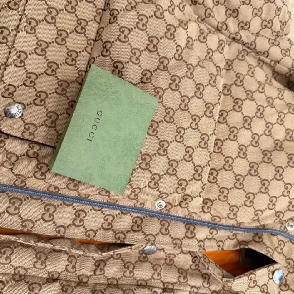 Gucci x The North Face Brown Monogram Puffer Jacket - Picture 2 of 4